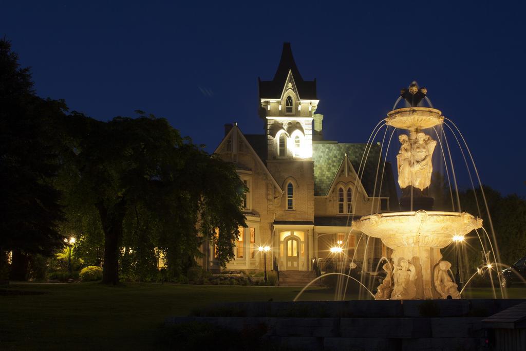 Elm Hurst Inn & Spa Ingersoll Esterno foto