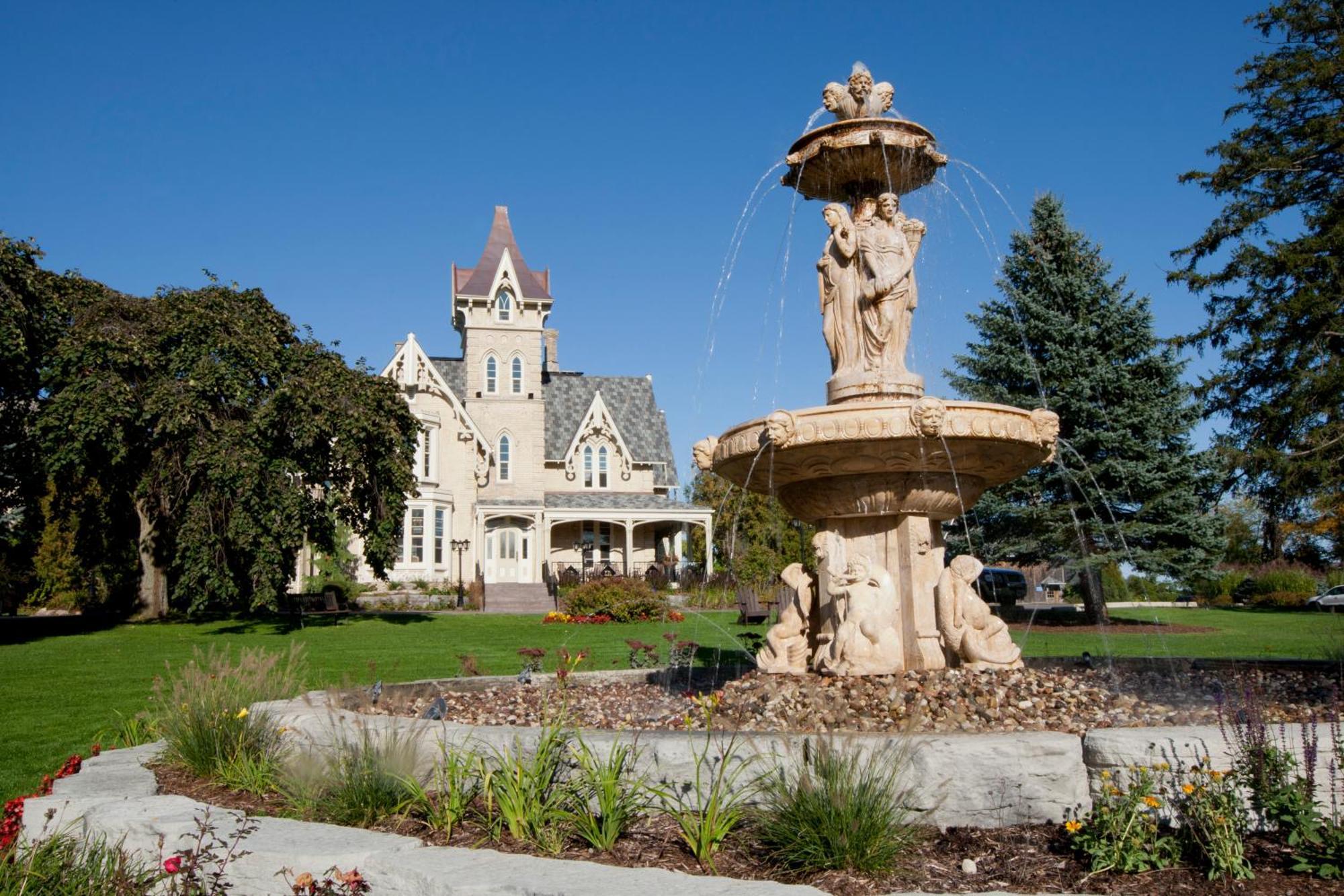Elm Hurst Inn & Spa Ingersoll Esterno foto
