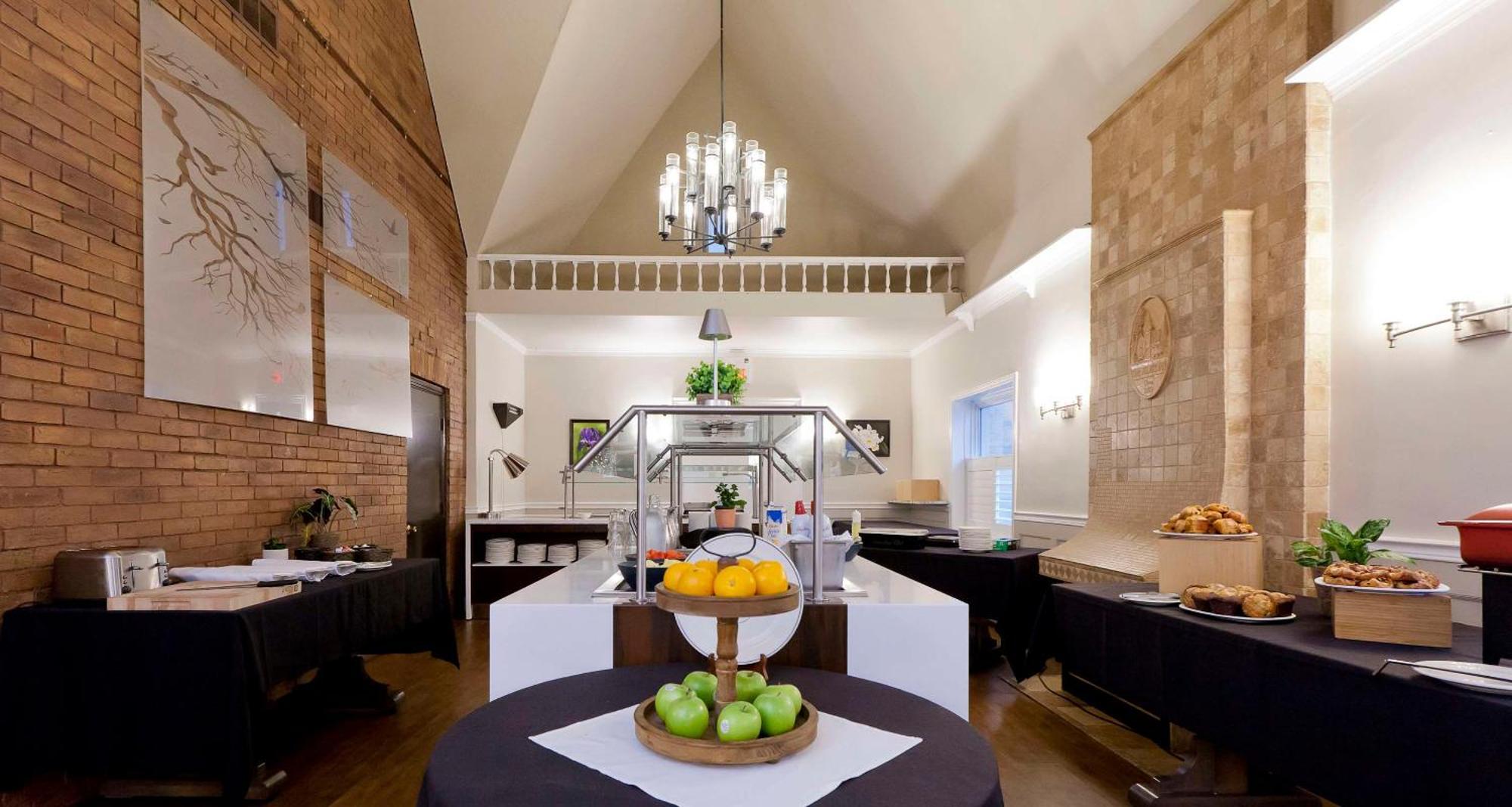 Elm Hurst Inn & Spa Ingersoll Esterno foto