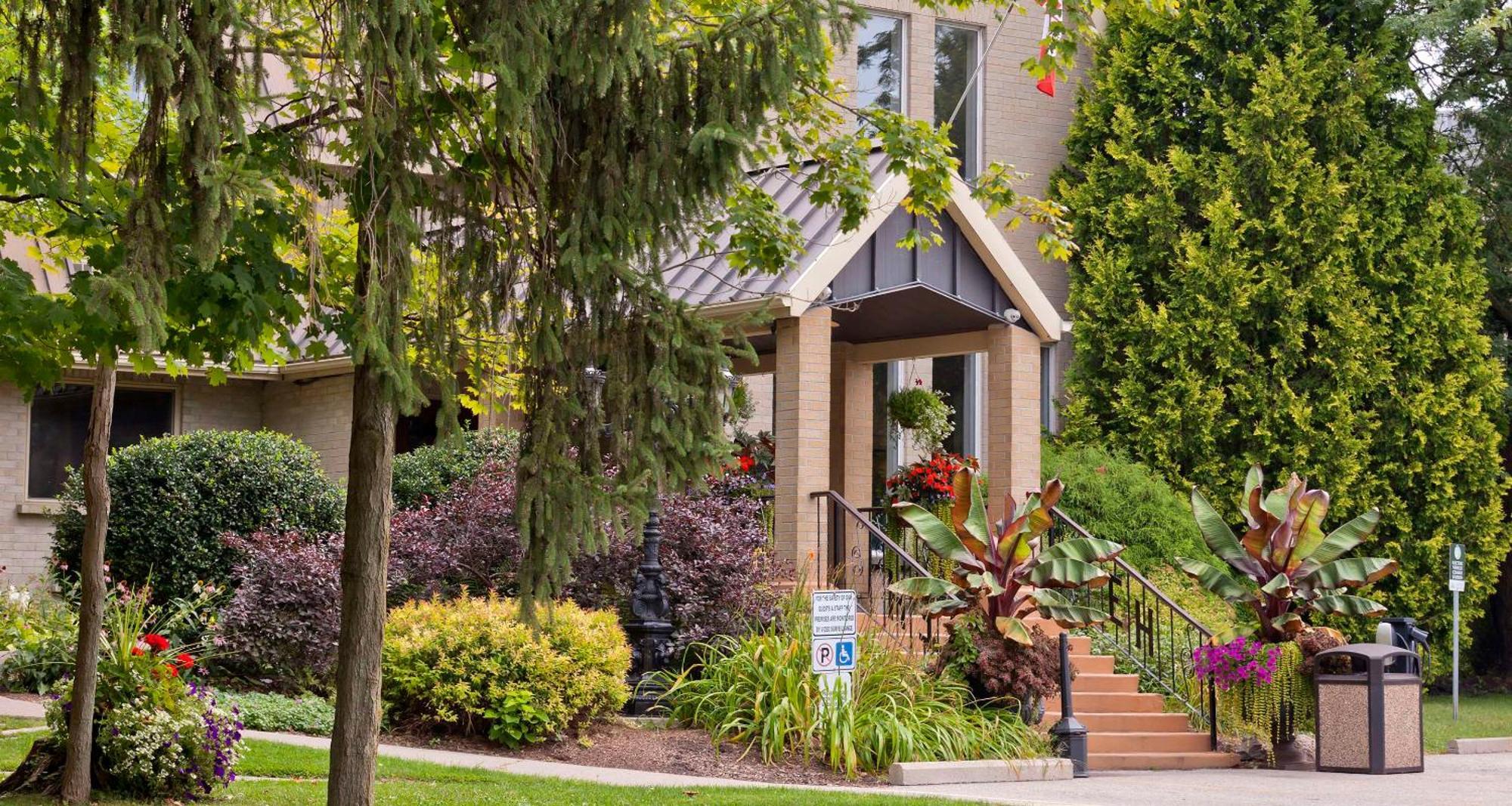 Elm Hurst Inn & Spa Ingersoll Esterno foto