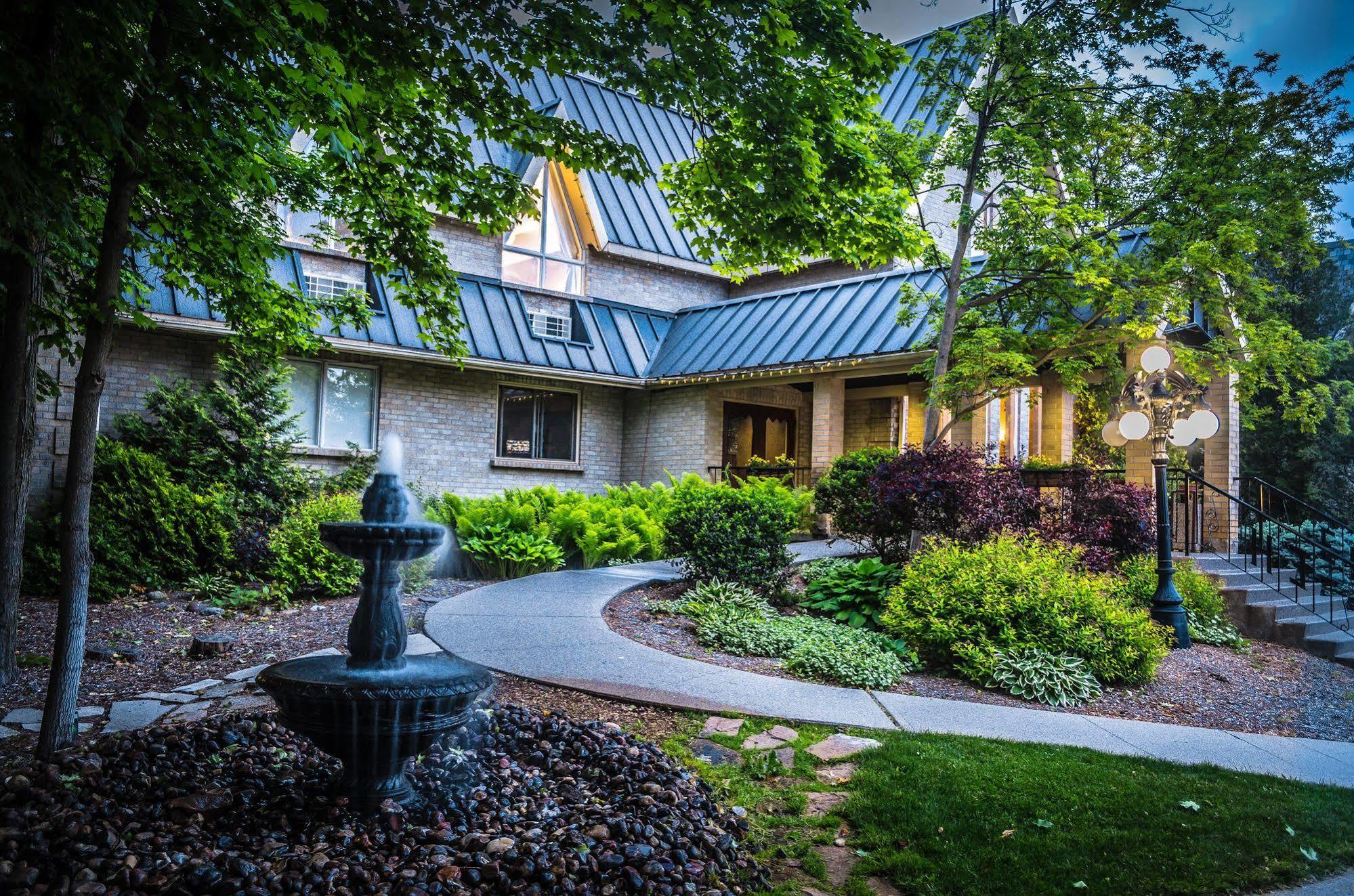 Elm Hurst Inn & Spa Ingersoll Esterno foto
